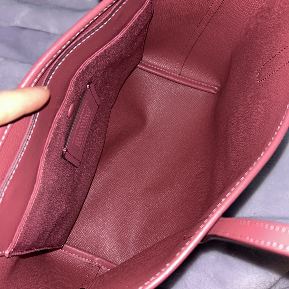 Coach tote - Picture 2 of 4